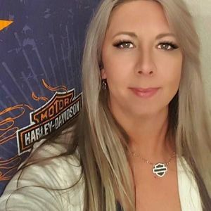 Meet your Posher, Dianne